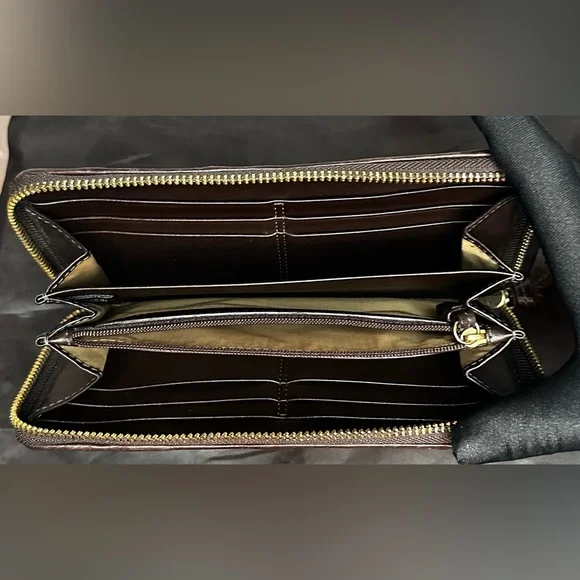 Coach Est. 1941 Rare Zoe Double Buckle Patchwork Leather Long Wallet EUC - Picture 8 of 16